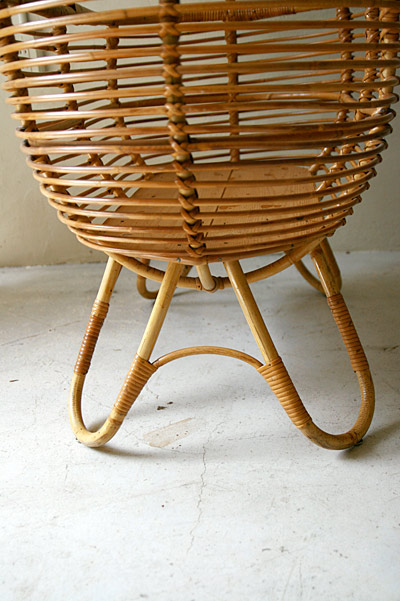 ラタン　ベビーベッド/ フランスアンティーク / ブロカント / brocante / 店舗什器