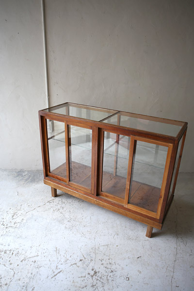 ガラスキャビネット/ フランスアンティーク / ブロカント / brocante / 店舗什器