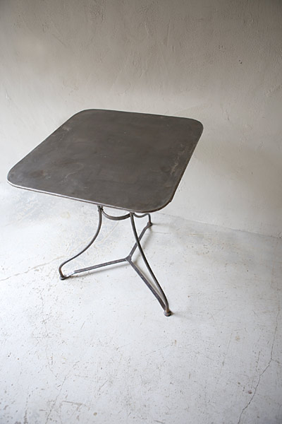 スチールテーブル フランスアンティーク / ブロカント / brocante / 店舗什器