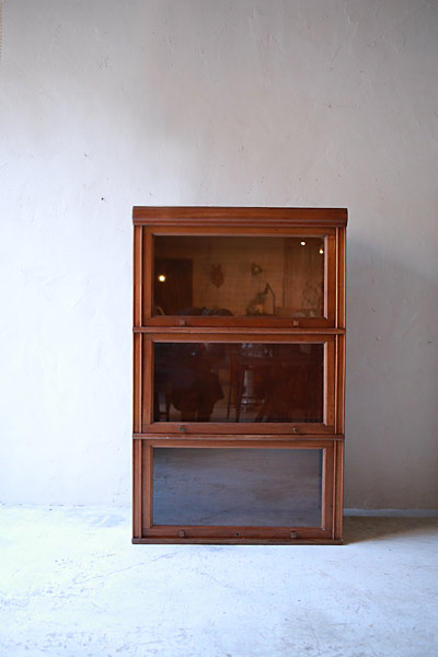 ガラスキャビネット　ブックシェルフ　棚　 フランスアンティーク / ブロカント / brocante / 店舗什器