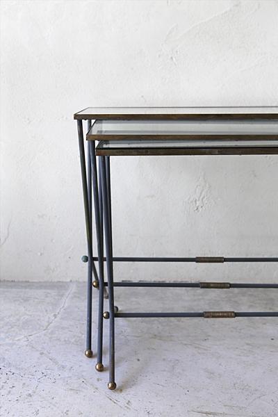 フランス　アンティーク / ブロカント / brocante / 店舗什器 ガラス　ネストテーブル