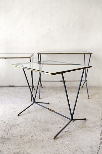 フランス　アンティーク / ブロカント / brocante / 店舗什器 ガラス　ネストテーブル