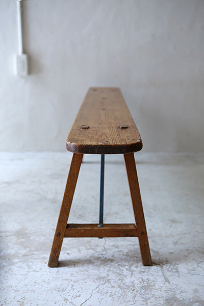 フランス　アンティーク / ブロカント / brocante / 店舗什器 ベンチ　ショートベンチ　チェア